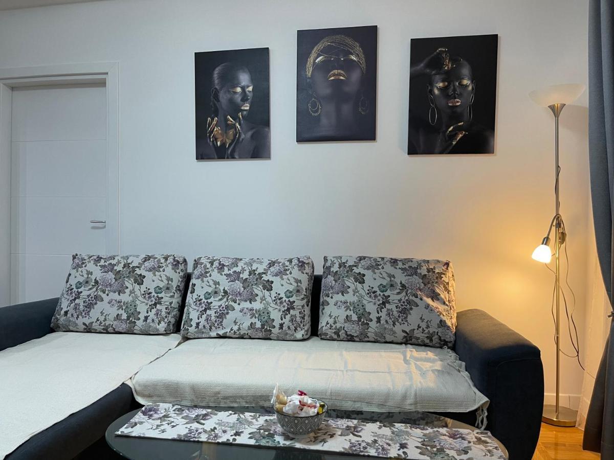 Apartman Mdb Subotica Zewnętrze zdjęcie