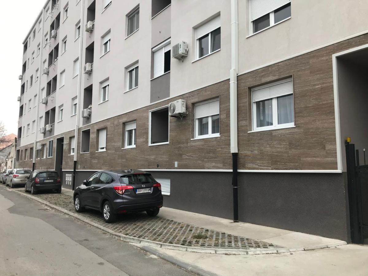 Apartman Mdb Subotica Zewnętrze zdjęcie