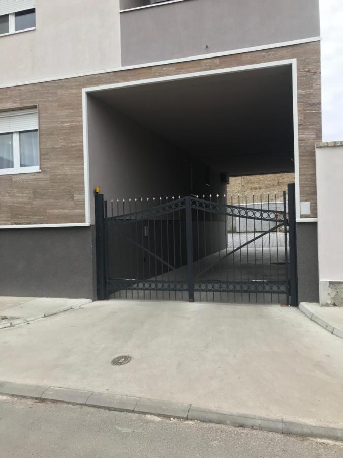 Apartman Mdb Subotica Zewnętrze zdjęcie